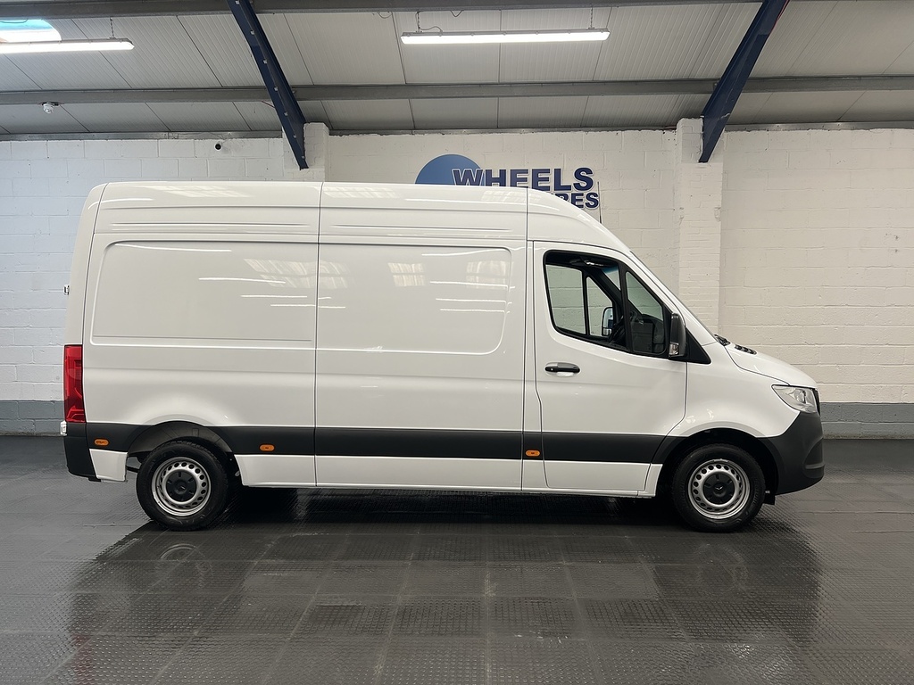 Mercedes-Benz Sprinter 2.0 315 Cdi Premium Panel Van Fw KP74YSR White #6
