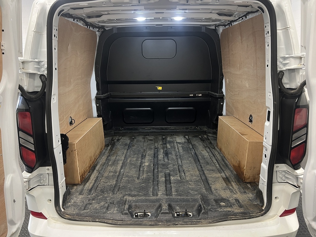 Ford Transit Custom 320 Ecoblue Limited White #5