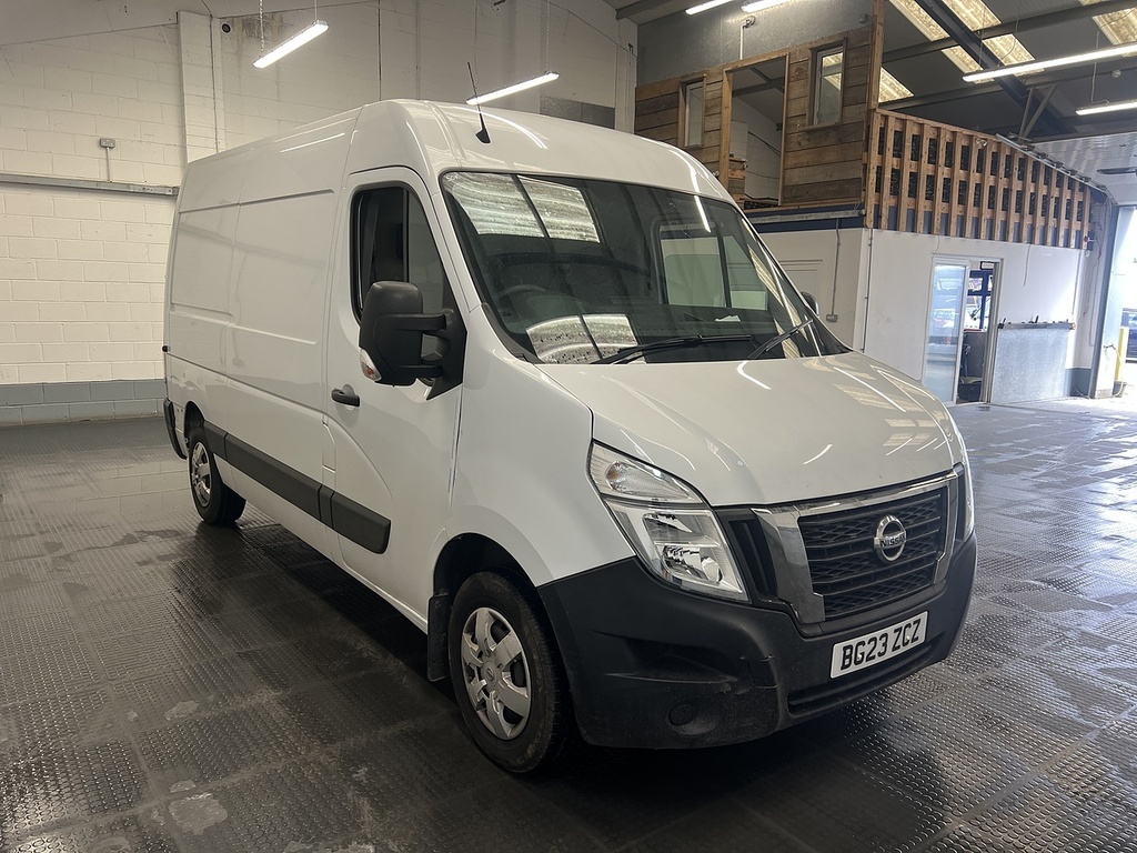 Nissan InterStar 2.3 Dci 33 Acenta Fwd L2 H2 Euro 6 White #3