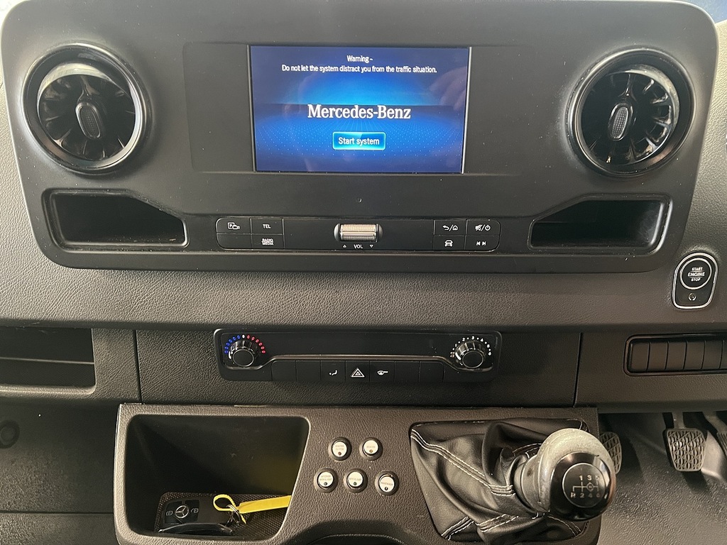 Mercedes-Benz Sprinter 2.0 315 Cdi Progressive Panel Van Manua KM22VAK White #5