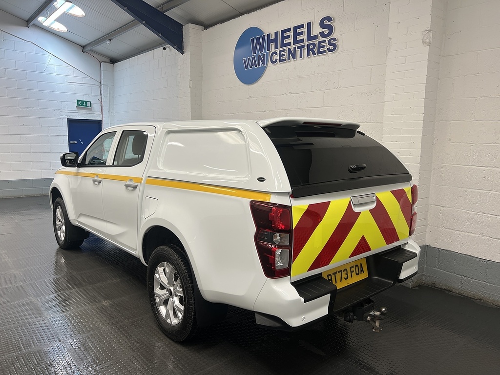 Isuzu D-Max 1.9 Td Dl20 Pickup Double Cab 4Wd BT73FOA White #3