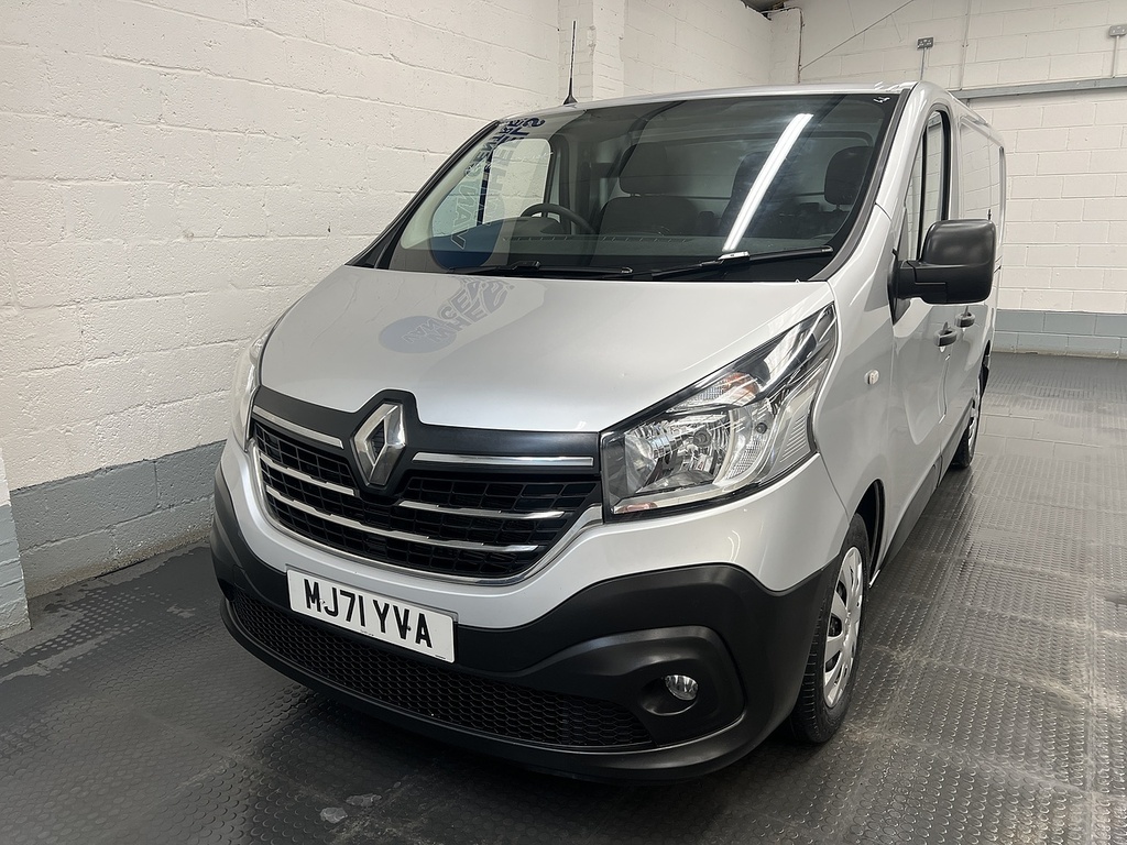 Renault Trafic 2.0 Dci Energy 28 Business Panel Van M Silver