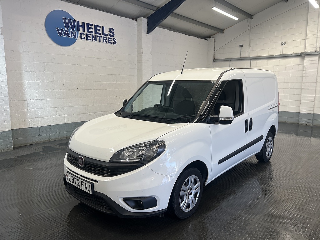Fiat Doblo 1.6 Multijetii Tecnico Panel Van White