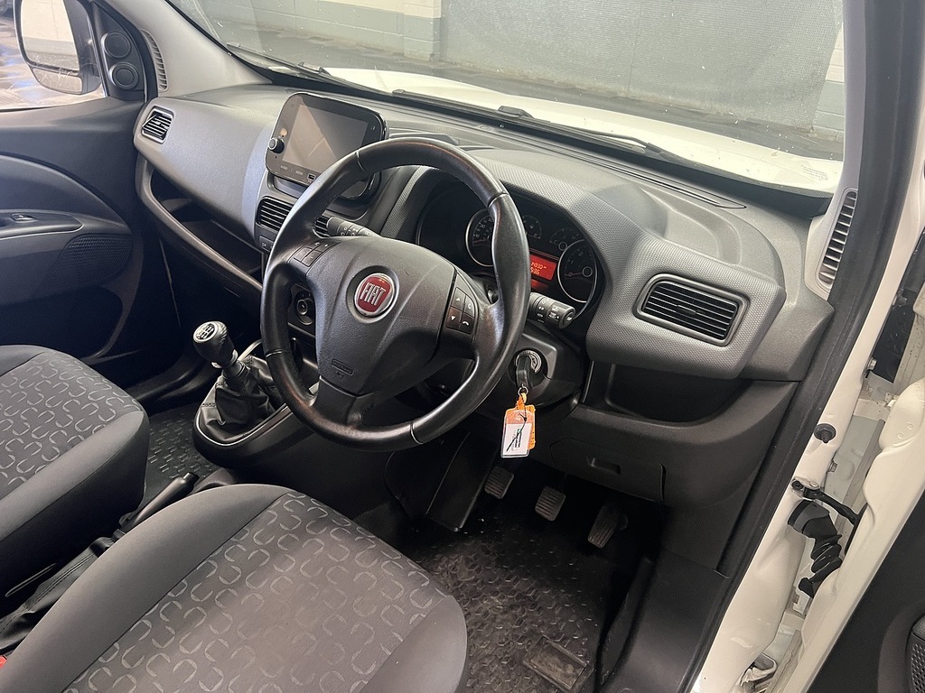Fiat Doblo 1.6 Multijetii Tecnico Panel Van White #6