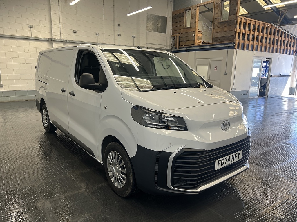 Toyota PROACE 2.0D Icon Long Panel Van 6Dr Lwb Eur White #4