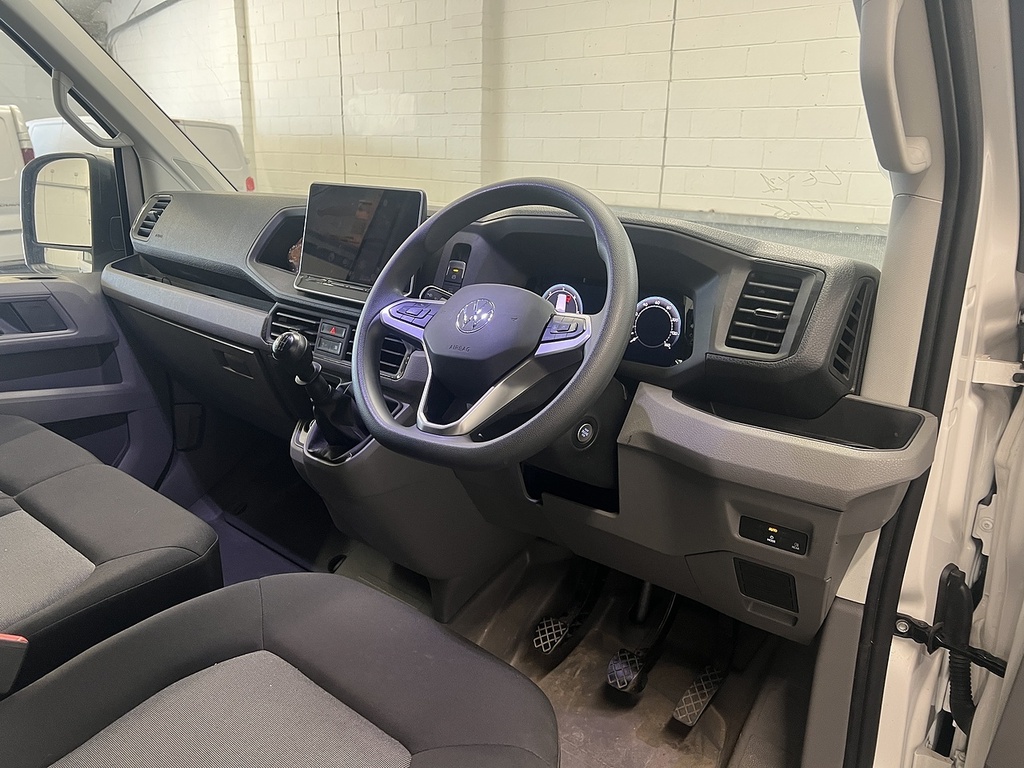 Volkswagen Crafter 2.0 Tdi Cr30 Commerce Panel Van White #5