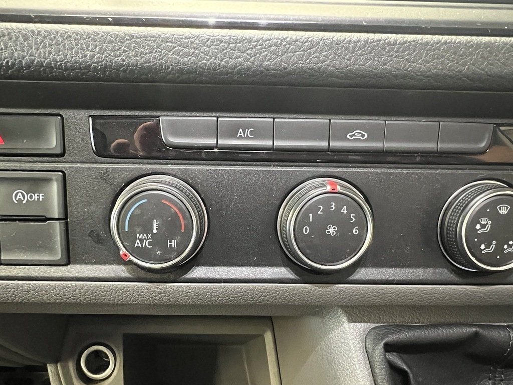 Volkswagen Crafter 2.0 Tdi Cr35 Startline Luton Lwb White #6