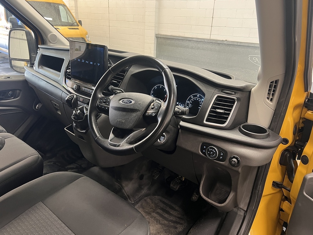 Ford Transit Custom 2.0 350 Ecoblue Trend Panel Van Yellow #6