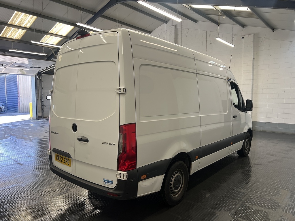 Mercedes-Benz Sprinter 2.0 317 Cdi Progressive Fridge Van Manu White #3