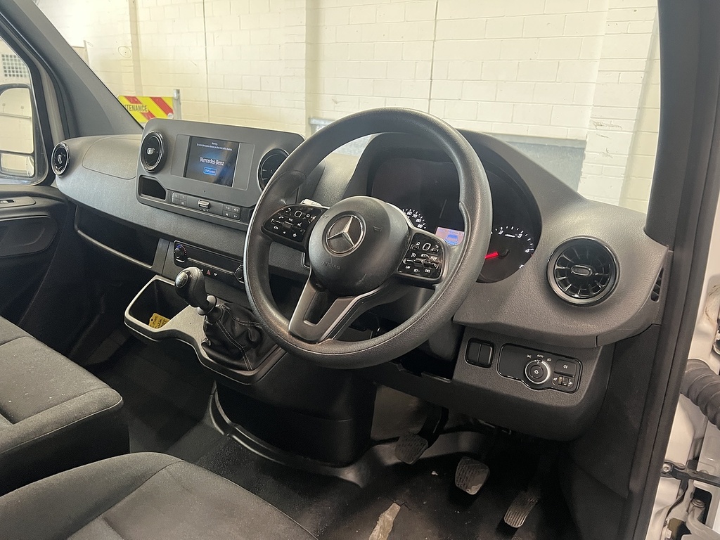 Mercedes-Benz Sprinter 2.0 317 Cdi Progressive Fridge Van Manu White #5