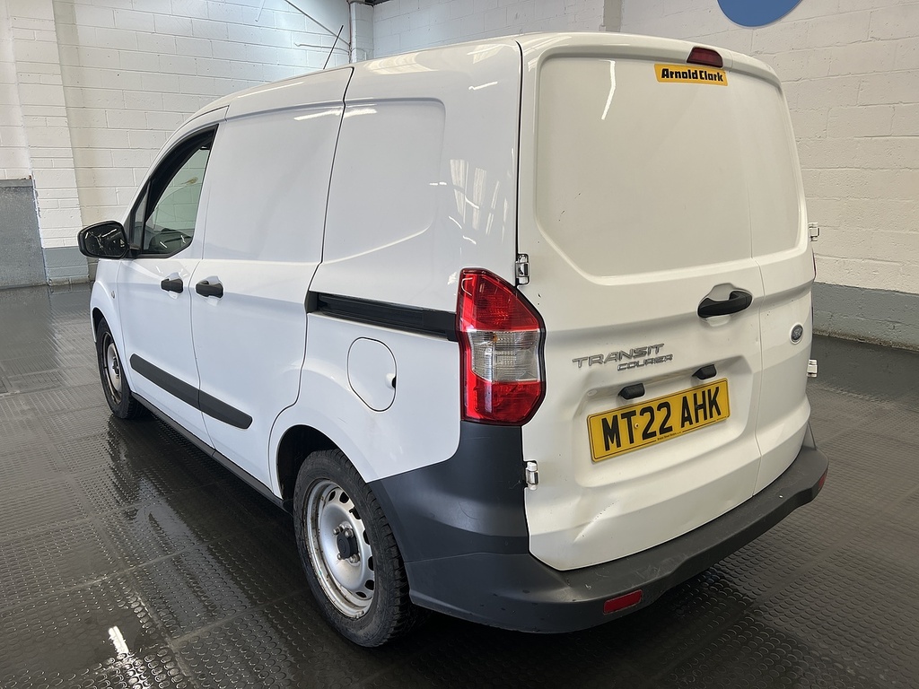 Ford Transit Courier 1.0 Ecoboost Leader Panel Van L1 White