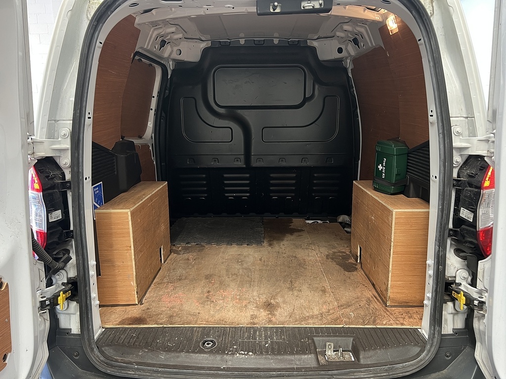 Ford Transit Courier 1.0 Ecoboost Leader Panel Van L1 White #3