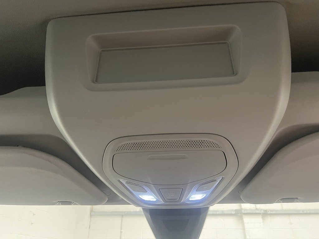 Maxus Deliver 9 Mpv Blue #19