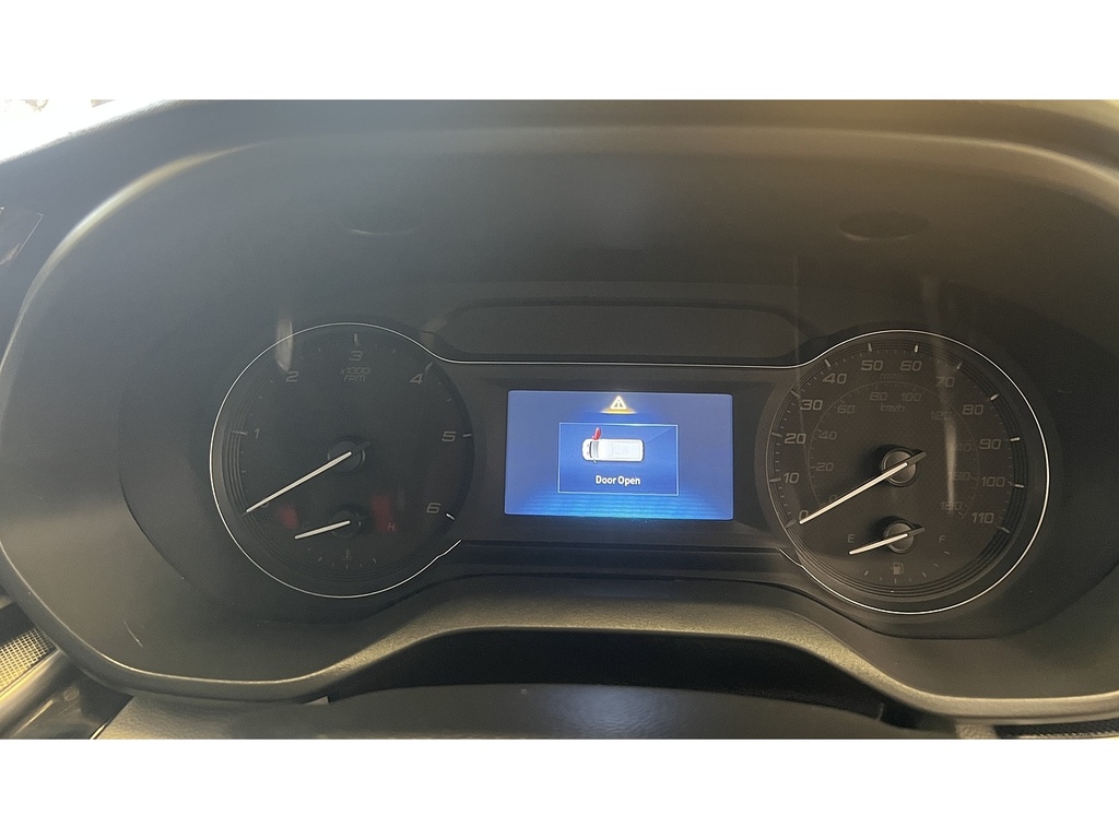 Maxus Deliver 9 Mpv Blue #11