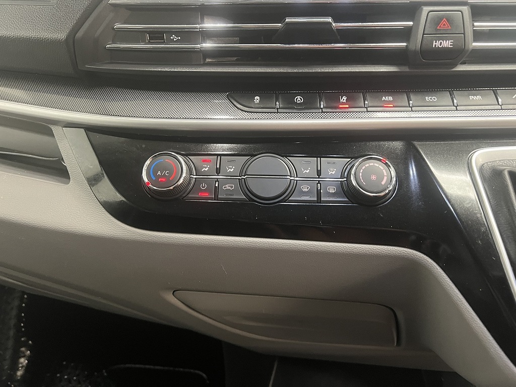 Maxus Deliver 9 Mpv Blue #17