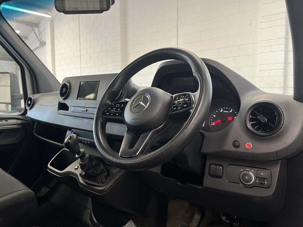 Mercedes-Benz Sprinter 315 Cdi Progressive 2.0 Dropside White #3