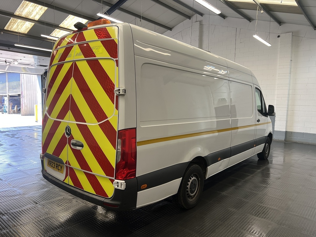 Mercedes-Benz Sprinter 2.0 315 Cdi Progressive Panel Van Manua White #2