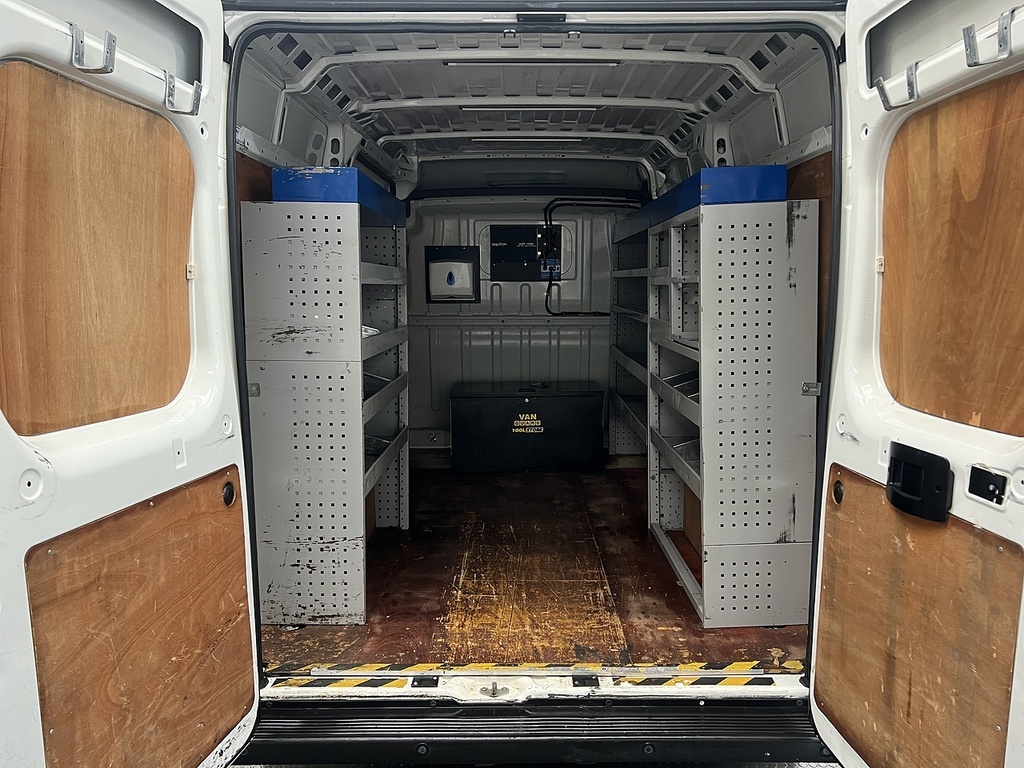 Peugeot Boxer 2.2 Bluehdi 335 Professional Panel Van MK70VHD White #5