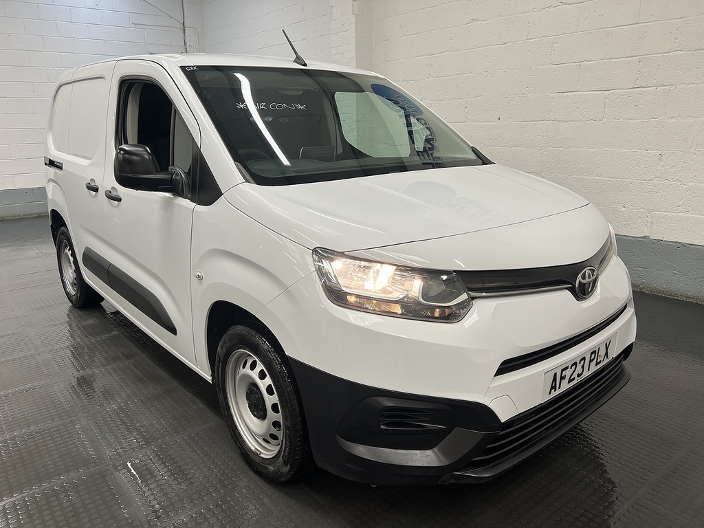 Toyota Proace City 1.5 Bluehdi Active Short Panel Van Manu AF23PLX White #6