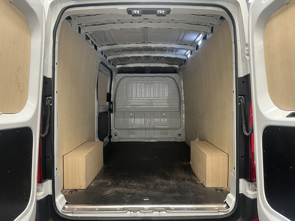 Maxus Deliver 9 2.0 D20 Panel Van Fwd L3 H2 Euro White #5