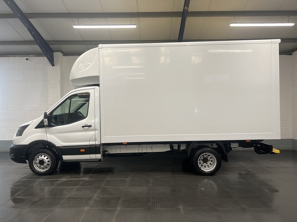 Ford Transit Custom 2.0 350 Ecoblue Hd Leader Luton ME23HPC White #2
