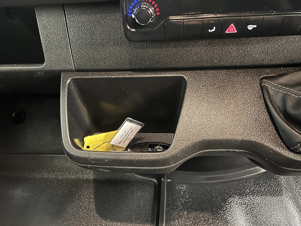 Mercedes-Benz Sprinter Premium Silver #20