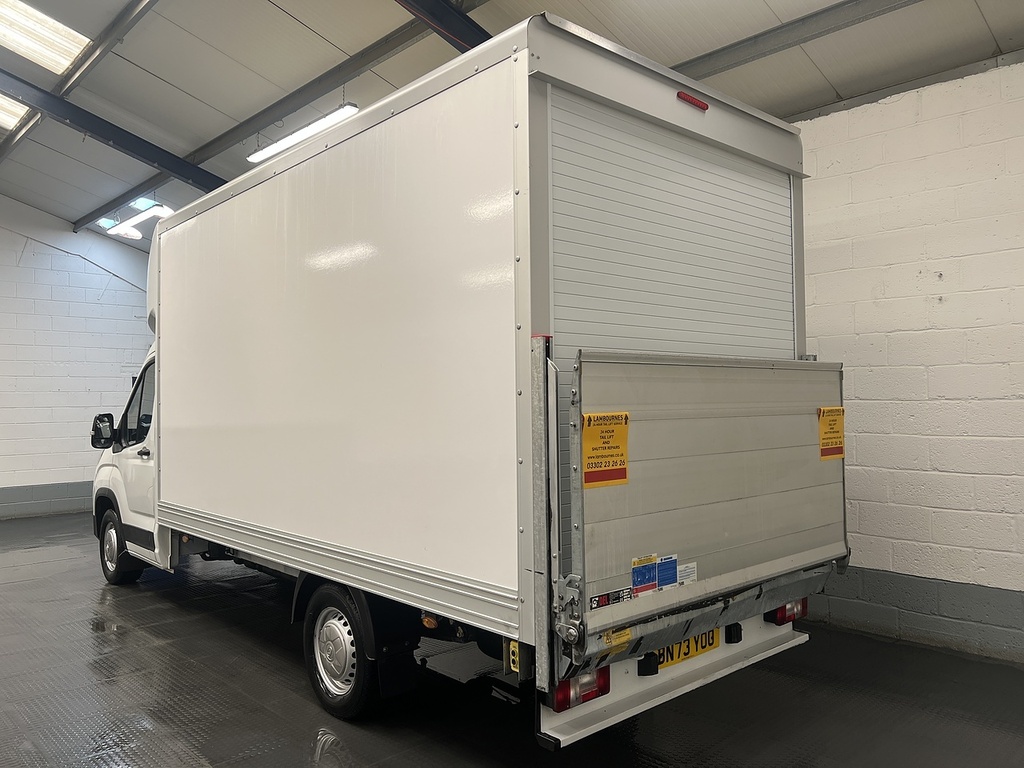 Maxus Deliver 9 D20 2.0 Luton White #3