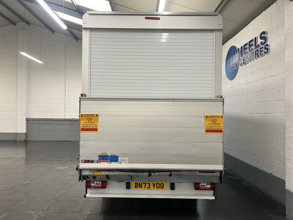 Maxus Deliver 9 D20 2.0 Luton White #4