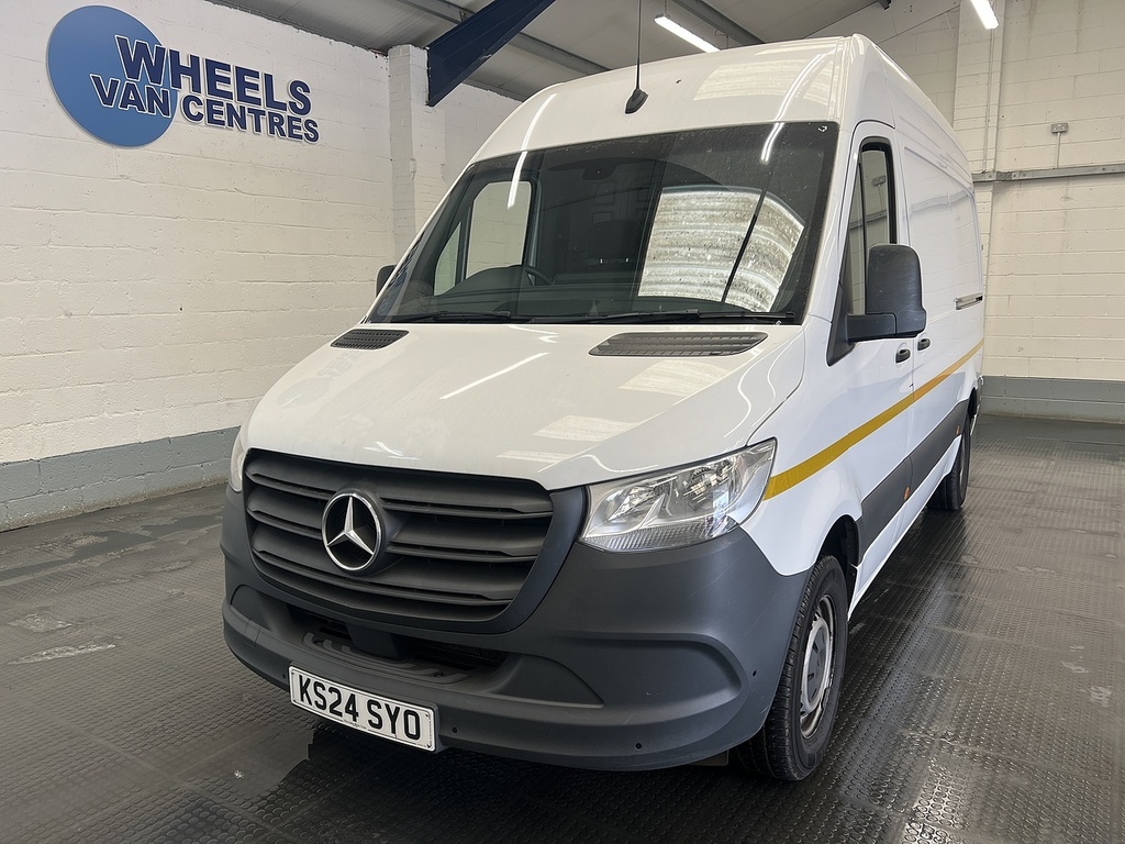 Mercedes-Benz Sprinter 2.0 315 Cdi Progressive Panel Van Manua White