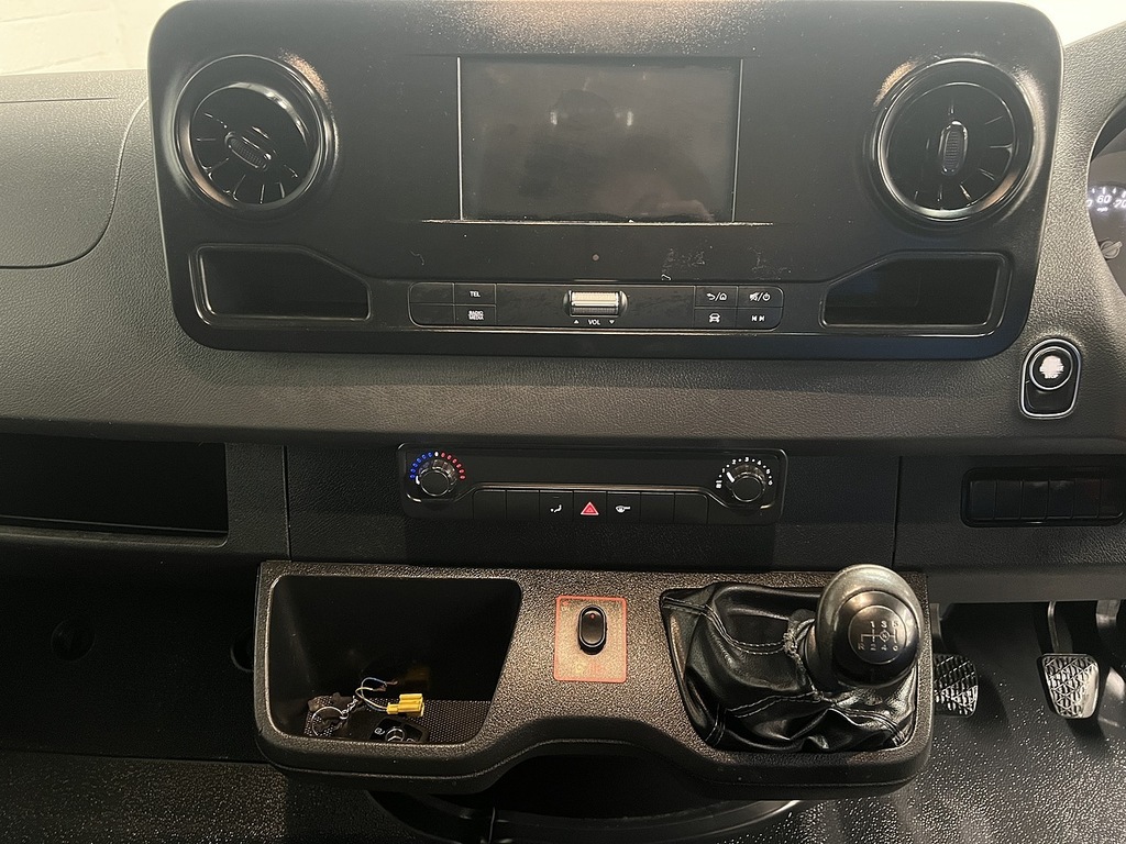 Mercedes-Benz Sprinter 2.1 314 Cdi L2 White #17