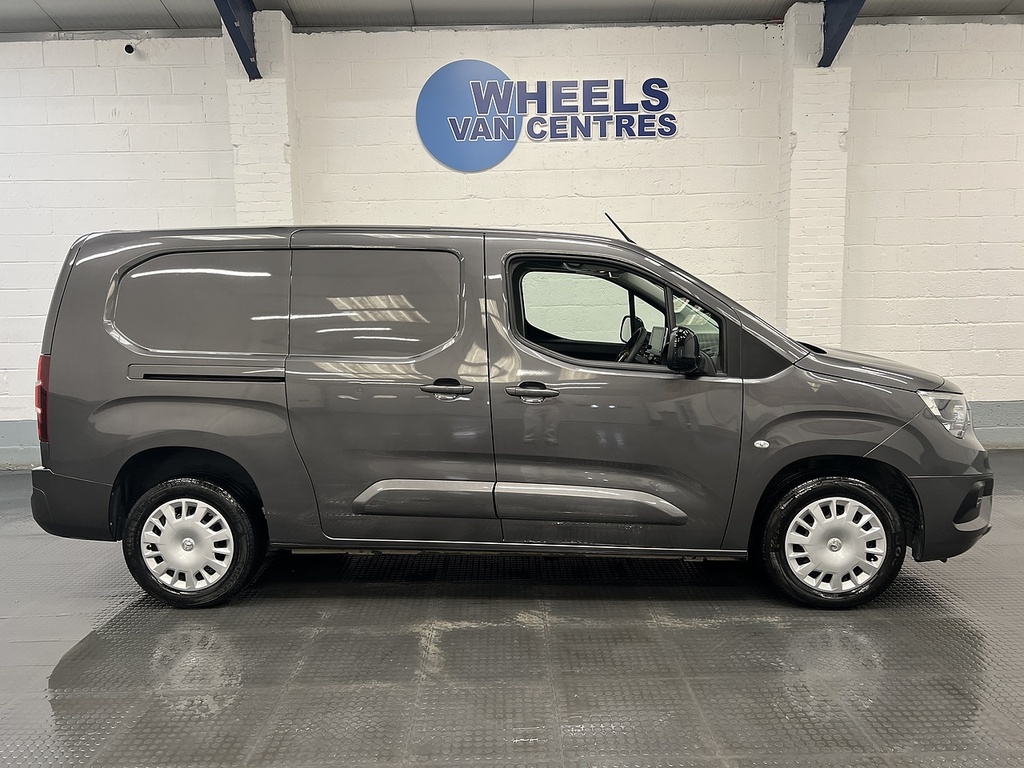 Vauxhall Combo 1.5 Turbo D 2300 Pro Panel Van 6Dr L Grey #6