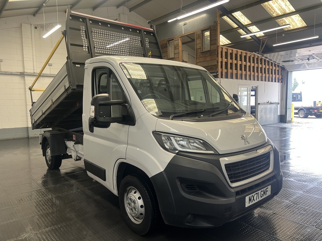 Peugeot Boxer 2.2 Bluehdi 335 Built For Business Tipper Dies White #3