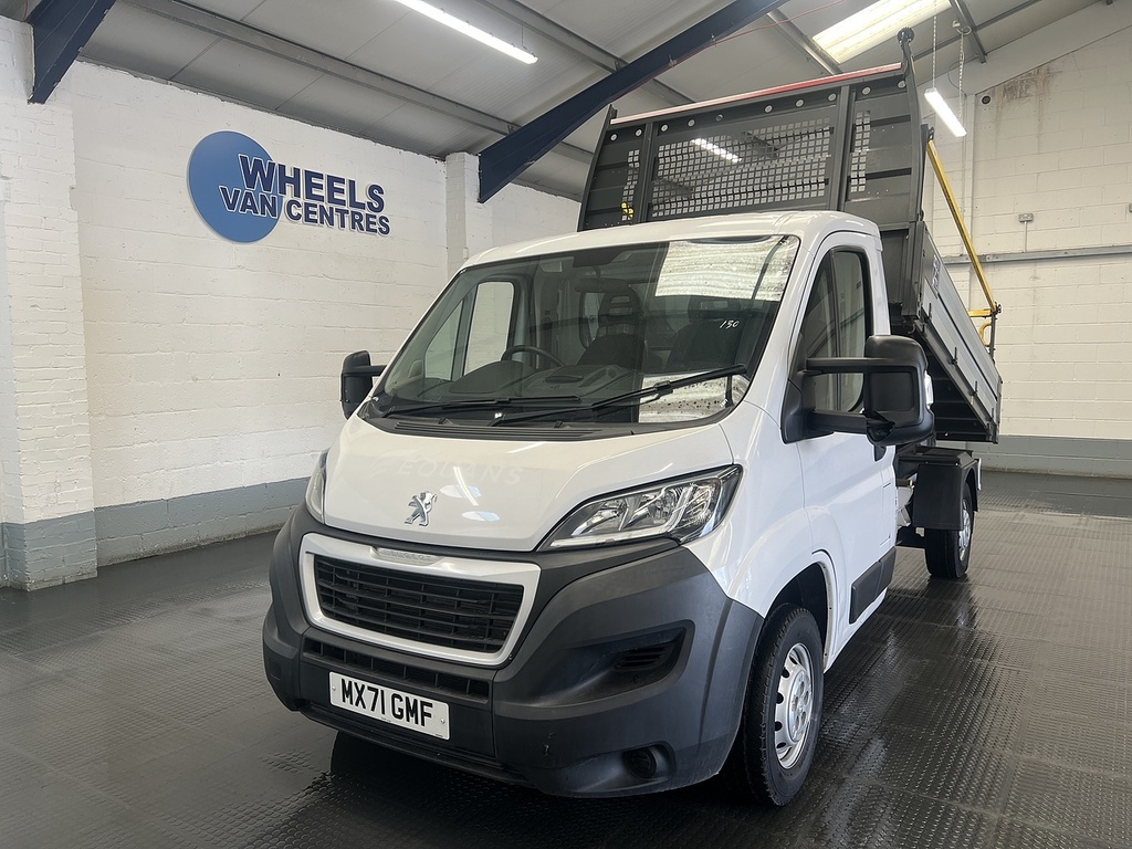 Peugeot Boxer 2.2 Bluehdi 335 Built For Business Tipper Dies White