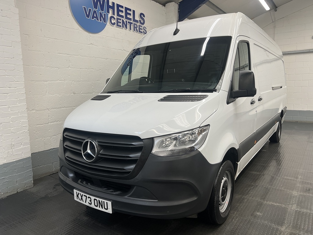 Mercedes-Benz Sprinter 2.0 315 Cdi Progressive Panel Van Manua White