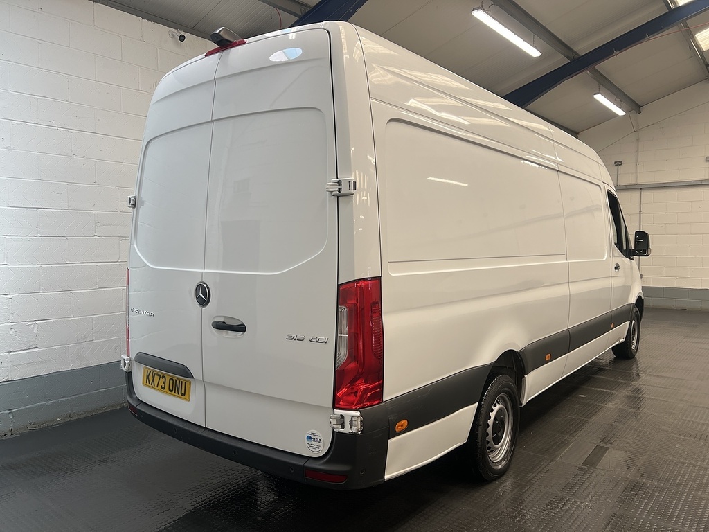 Mercedes-Benz Sprinter 2.0 315 Cdi Progressive Panel Van Manua White #5