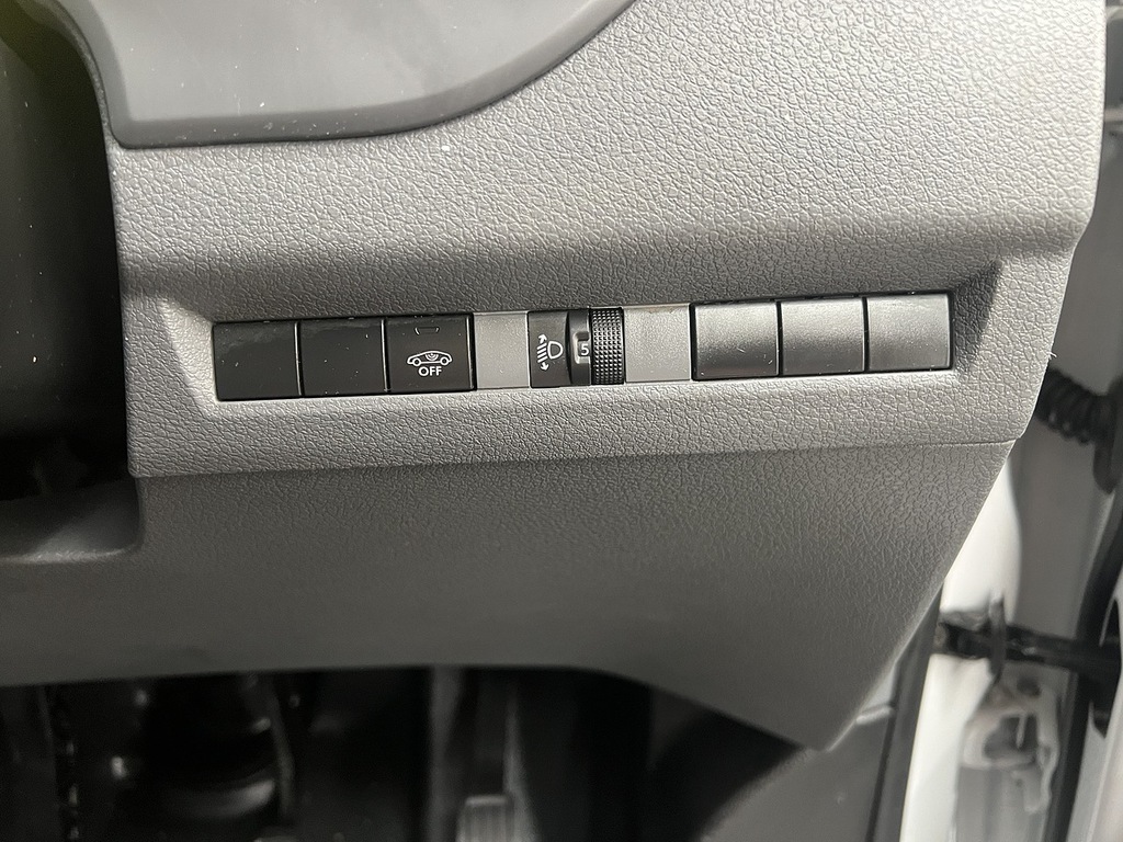 Vauxhall Vivaro 3100 2.0D 145Ps Elite H1 Van Grey #18