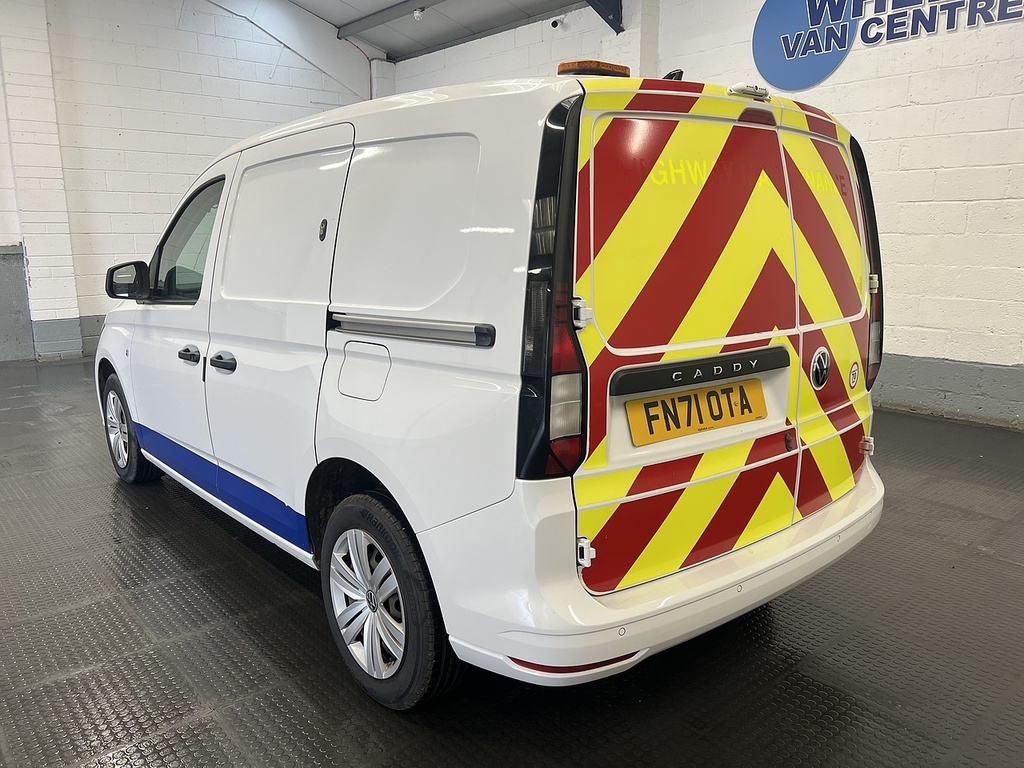Volkswagen Caddy 2.0 Tdi C20 Commerce Plus Panel Van Dsg White #2