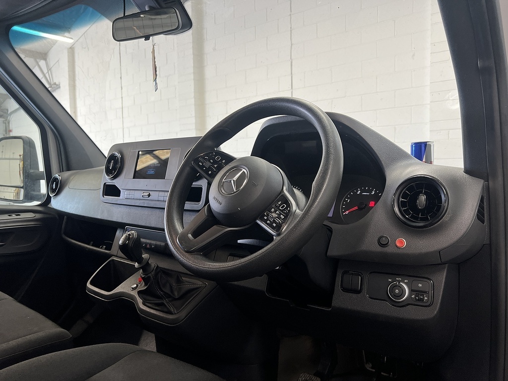 Mercedes-Benz Sprinter 315 Cdi Progressive 2.0 Dropside White #3