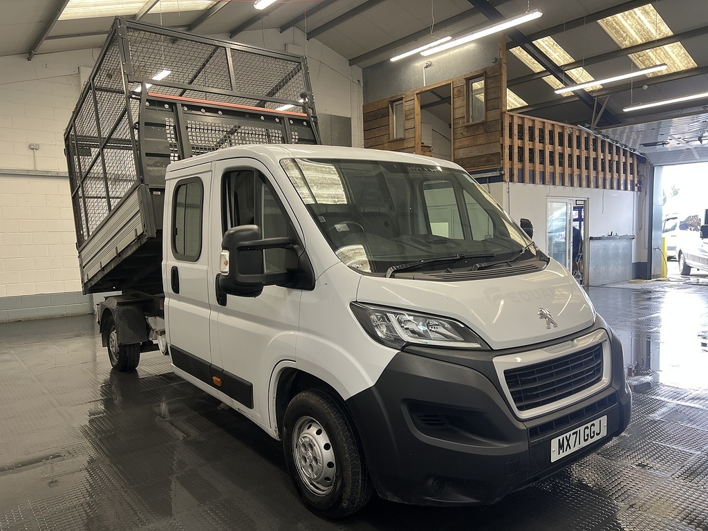 Peugeot Boxer Bluehdi 335 Built For Business White #3