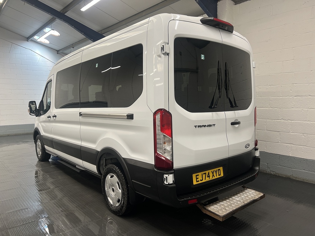 Ford Transit Custom 2.0 410 Ecoblue Trend Minibus Double Cab Diese White #3