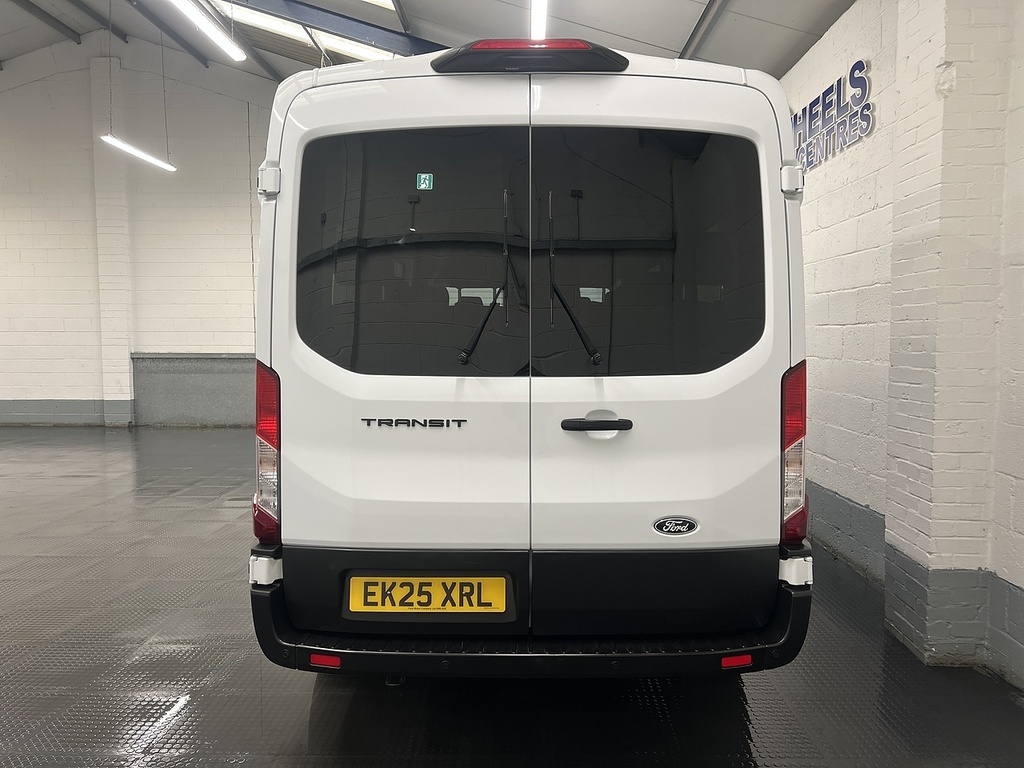 Ford Transit Custom 2.0 410 Ecoblue Trend Minibus Double Cab Diese White #3