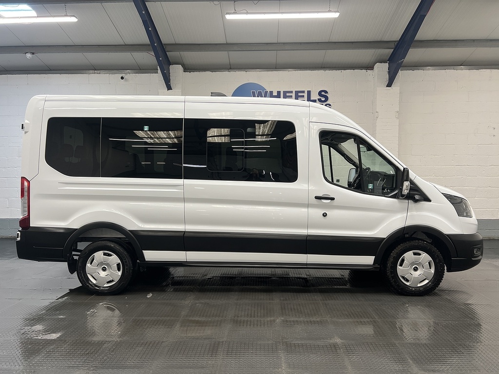Ford Transit Custom 2.0 410 Ecoblue Trend Minibus Double Cab Diese White #5