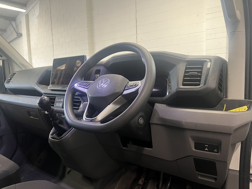 Volkswagen Crafter 2.0 Tdi Cr35 Commerce Panel Van White #6