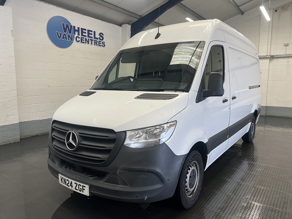 Mercedes-Benz Sprinter 2.0 315 Cdi Progressive Panel Van Manua White