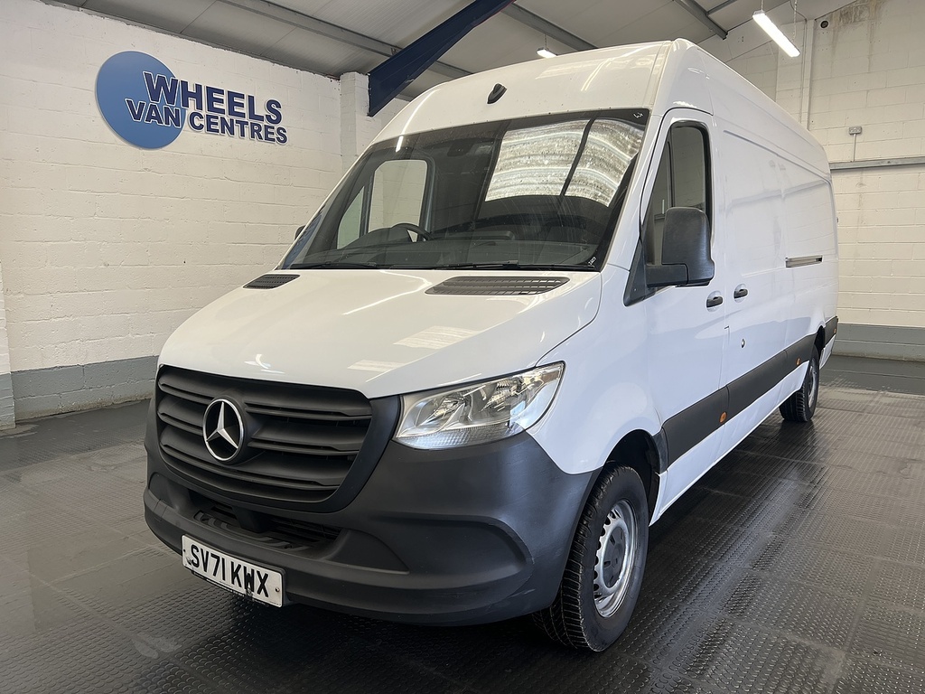 Mercedes-Benz Sprinter 2.1 316 Cdi Progressive Panel Van Manua White