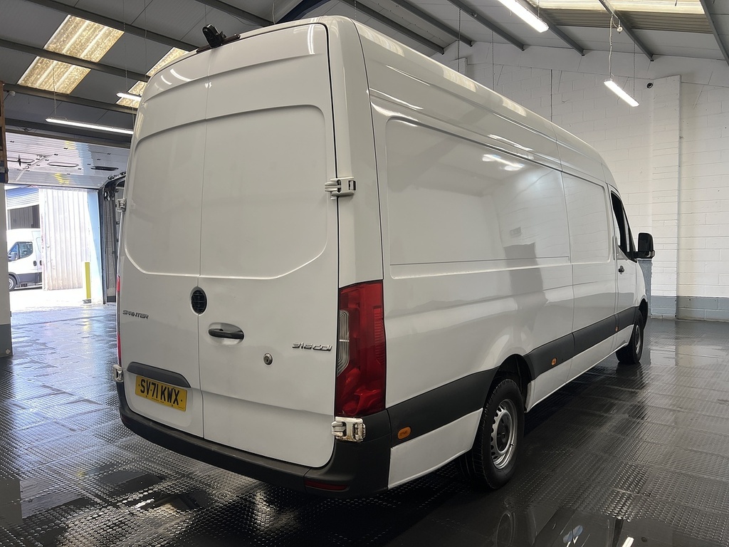 Mercedes-Benz Sprinter 2.1 316 Cdi Progressive Panel Van Manua White #3