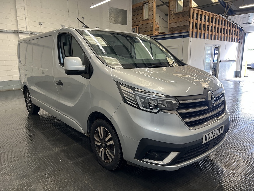 Renault Trafic 2.0 Dci Blue Ll30 Sport Panel Van Manu Grey #4