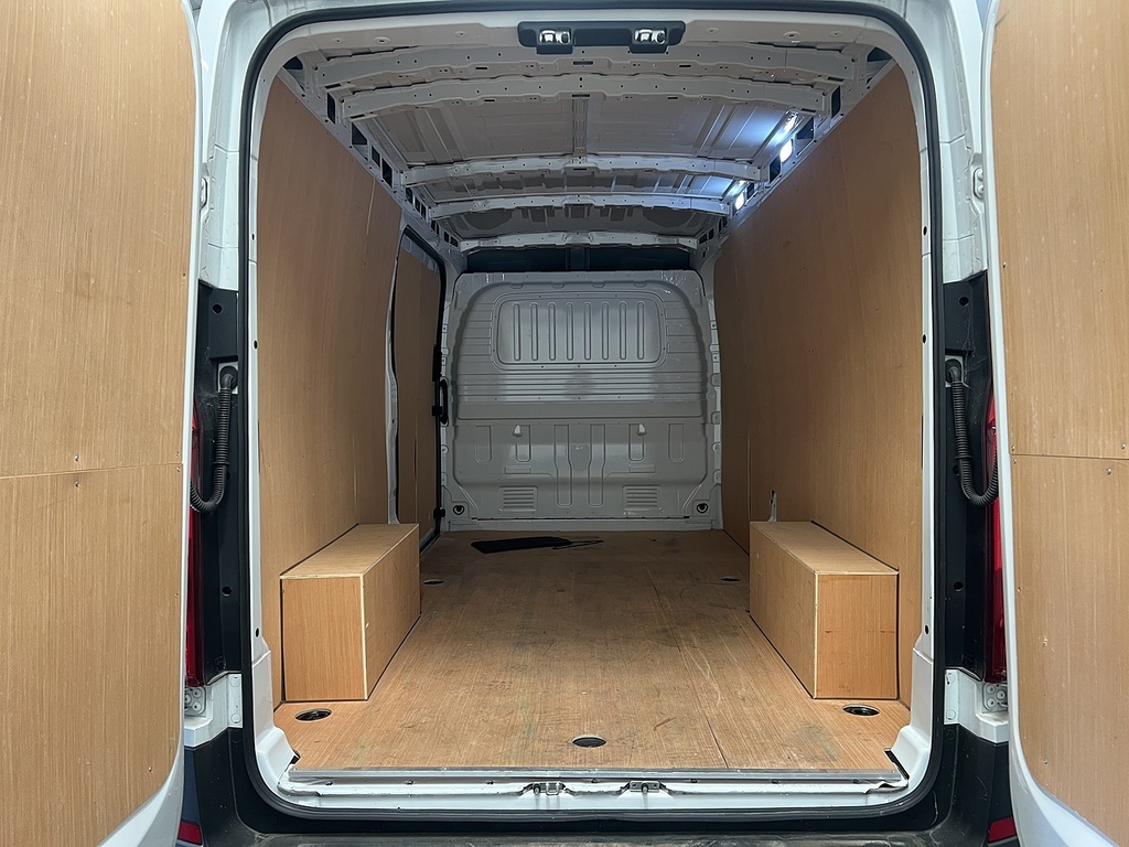 Maxus Deliver 9 2.0 D20 Panel Van Fwd L3 H2 Euro White #5