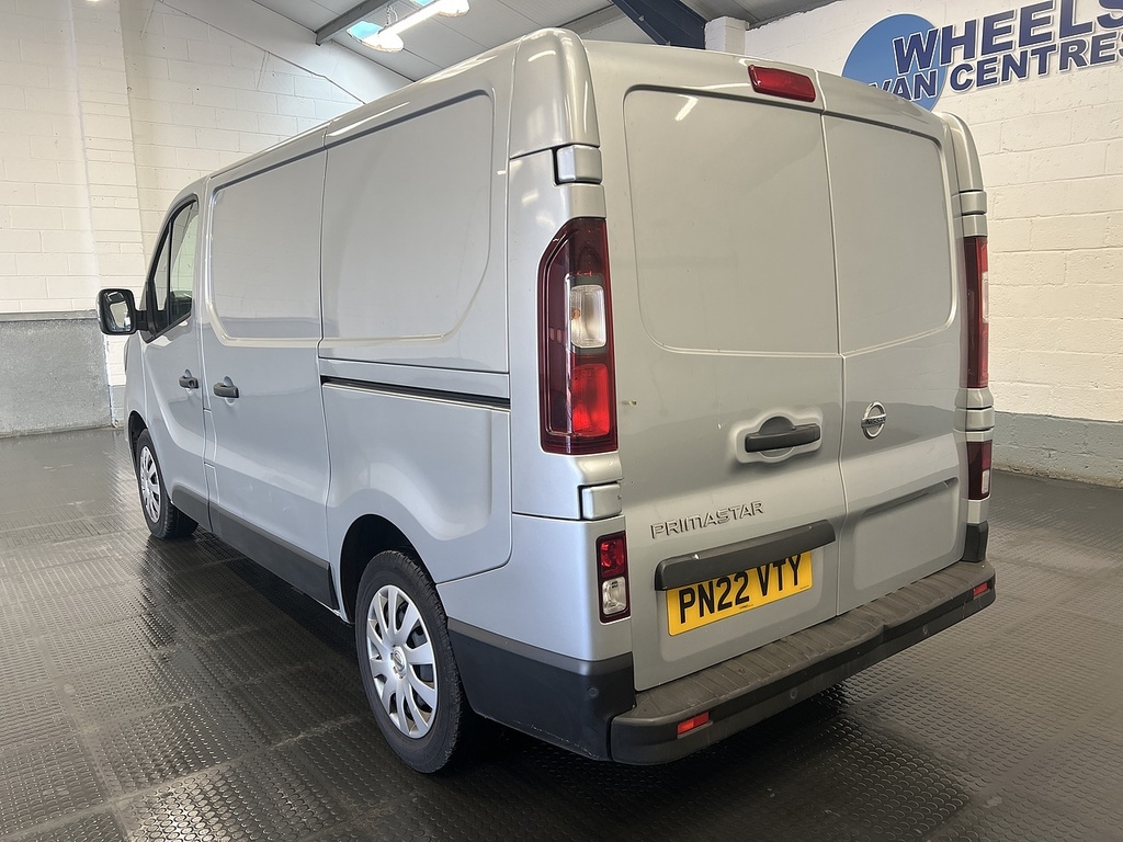 Nissan Primastar 2.0 Dci 28 Acenta Panel Van L1 H Grey #2