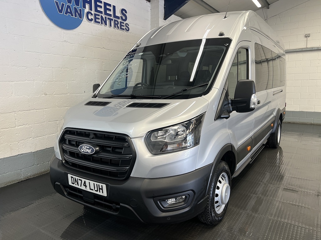 Ford Transit Custom 2.0 460 Ecoblue Trend Minibus Double Cab Diese Silver